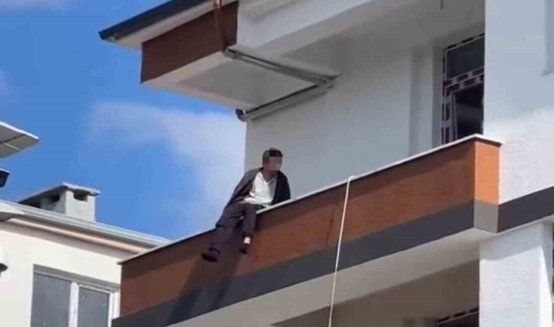 Iğdır ilinde bir inşaatın dördüncü katına çıkan bir birey, polis