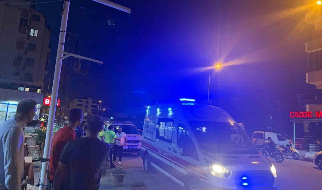 Iğdır’ın Bağlar Mahallesi’nde meydana gelen trafik kazasında, bir otomobilin yaşlı