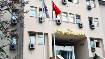 Iğdır ilinde yaşanan olayda, iki trafik polisinin bir vatandaşı darp