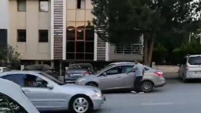 Denizli’de gerçekleşen olayda, araçta bulunan eski sevgilisi ve kız kardeşine