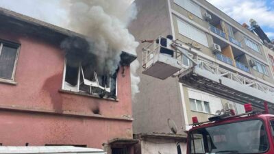 Muratpaşa ilçesindeki bir müstakil evde çıkan yangın, bölge sakinlerinde korkuya