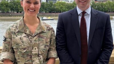 İngiltere’de dün yaşanan helikopter kazasında hayatını kaybeden 3 askerden birinin,