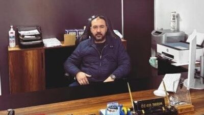 İzmir’in Bergama ilçesinde bir iş yerinde henüz kimliği belirlenemeyen bir