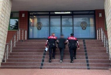 Isparta’da, 36 yıl 11 ay kesinleşmiş hapis cezası bulunan bir