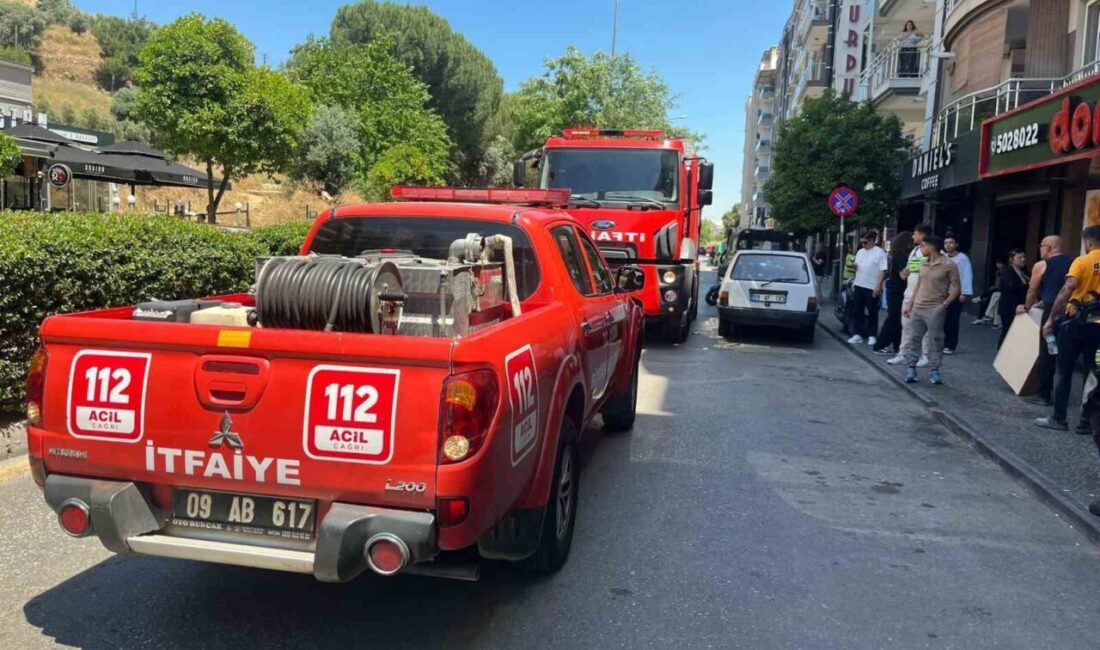 Efeler ilçesinde bulunan bir kafede çıkan klima motoru yangını, Aydın