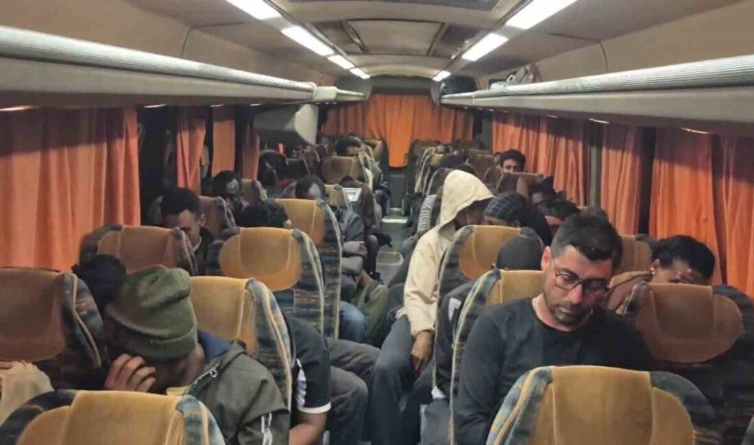 İzmir’in Seferihisar ilçesinde Sahil Güvenlik ekipleri tarafından gerçekleştirilen operasyonda, kara