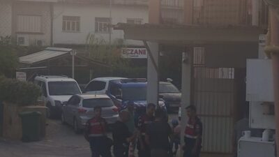 İzmir’in Bayındır ilçesinde meydana gelen bir trafik kazasında 2 kişi