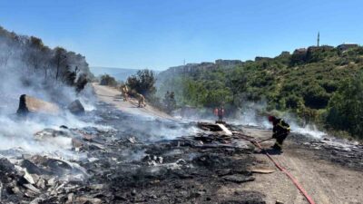 Kocaeli’nin İzmit ilçesindeki ormanlık alanda çıkan yangın, ekiplerin yoğun çabalarıyla