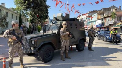 İznik ilçesinde bir sürücü ile bir yaya arasında yaşanan “Önüne