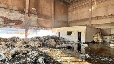 Kahramanmaraş’ta bulunan bir tekstil fabrikasının pamuk deposunda çıkan yangın, hızlı