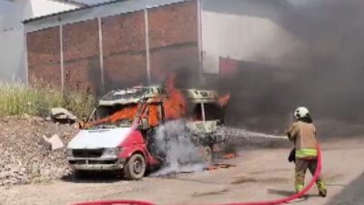 Kahramanmaraş’ta yaşanan bir olayda, itfaiye ekipleri tarafından kontrol altına alınan
