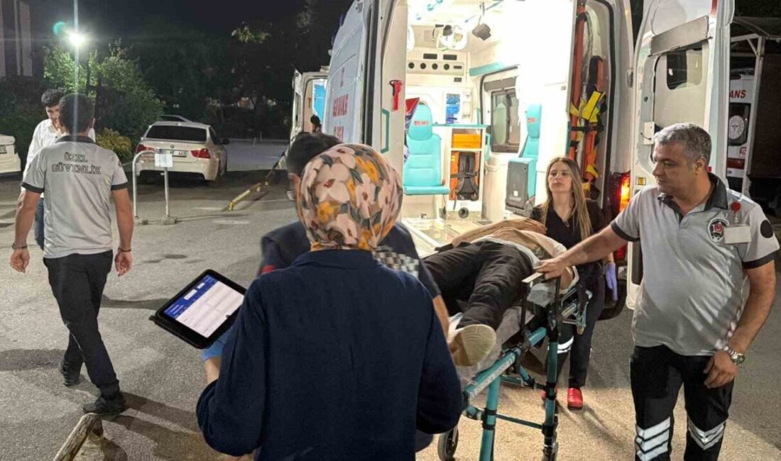Adıyaman’ın Kahta ilçesinde meydana gelen bıçaklı kavgada 1 kişi yaralandı.