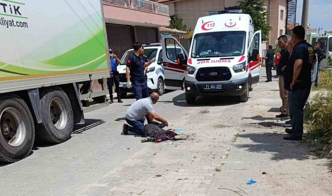 Kırıkkale’nin Çelebi ilçesinde bir kamyonun çarptığı yaşlı bir kadın ağır