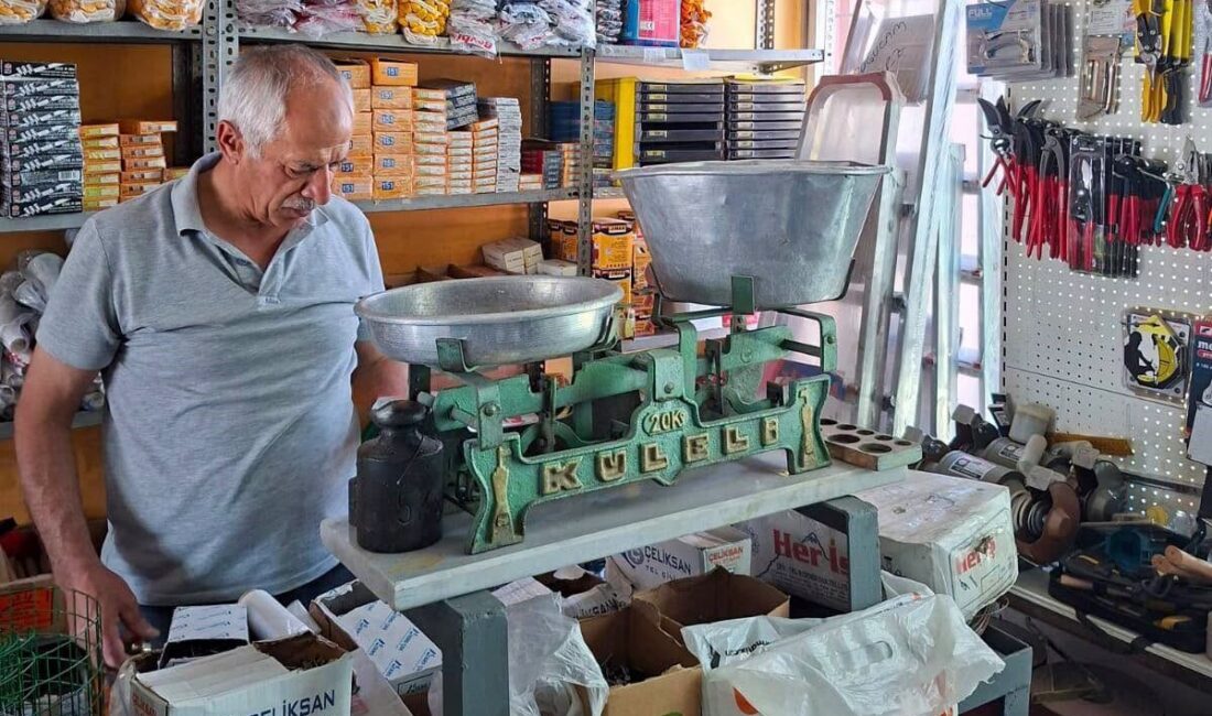 Erzincan Belediyesi Zabıta Müdürlüğü ekipleri, iş yerleri ve semt pazarlarında