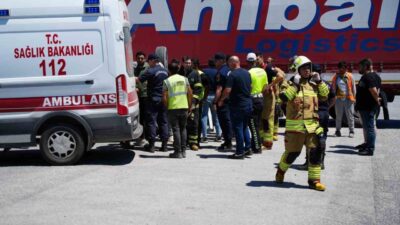 Edirne Kapıkule yolunda meydana gelen trafik kazasında bir tır ile
