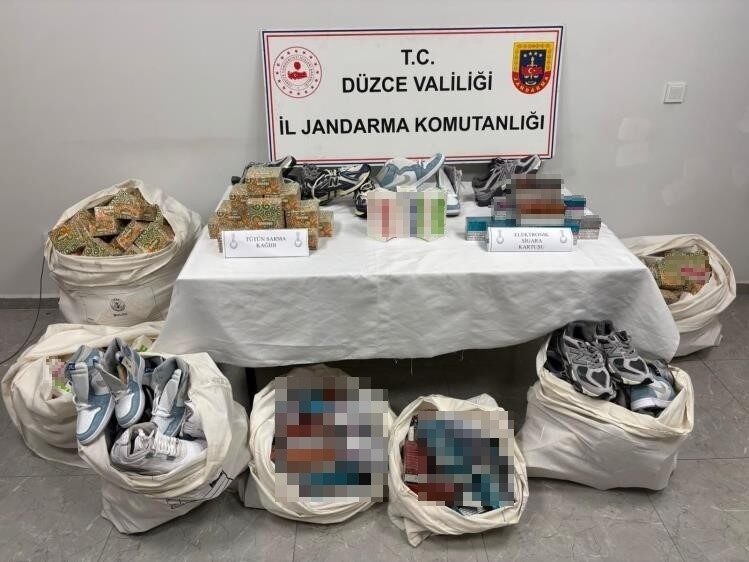 Düzce’de jandarma tarafından kaçakçılıkla mücadele kapsamında düzenlenen bir operasyonda, İstanbul’a