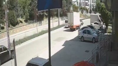 Elazığ’da yaşanan trafik kazasında, sürücü aracın kontrolünü yitirerek karşı şeride