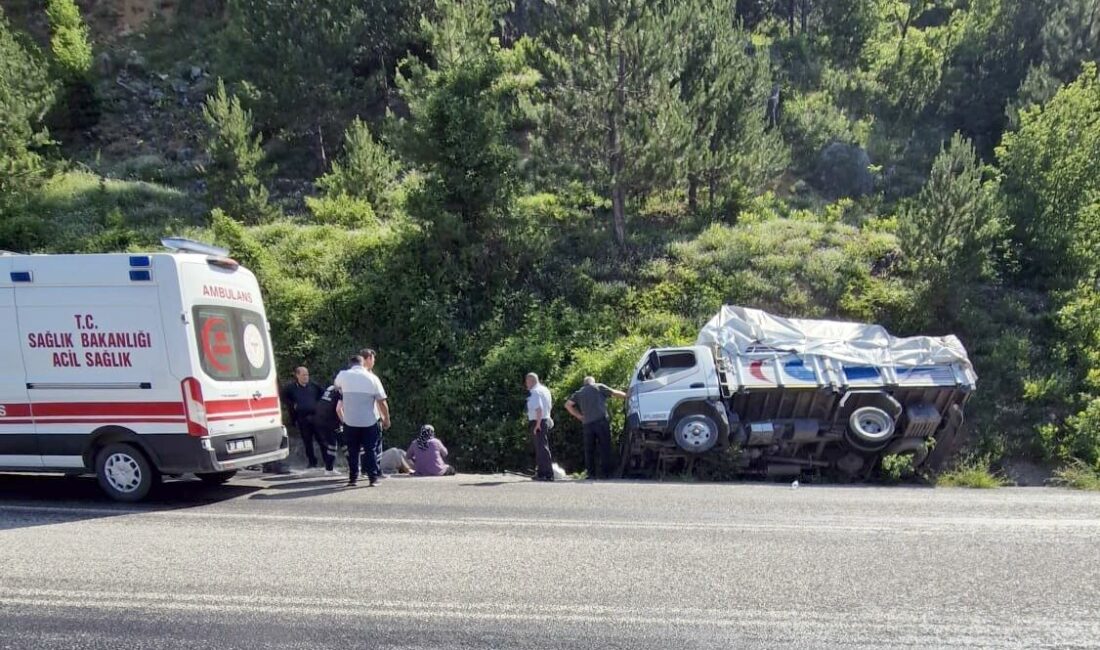 Küre ilçesi Ersizlerdere köyü yakınlarında meydana gelen trafik kazasında bir