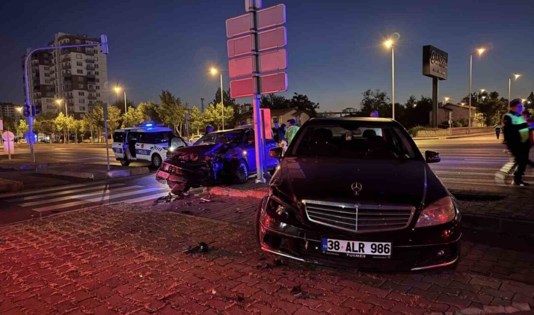 Kayseri’nin Kocasinan ilçesinde meydana gelen trafik kazasında, bir kişi yaralandı.