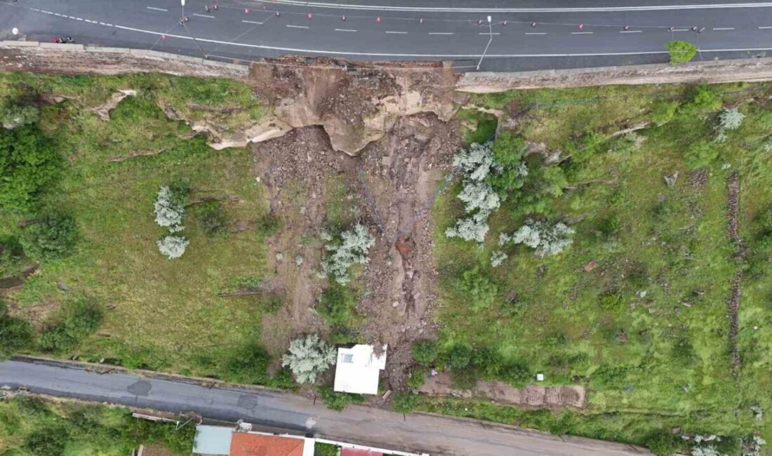 Yoğun yağışlar sonucunda Kayseri’nin Melikgazi ilçesinde 10 metrelik bir istinat