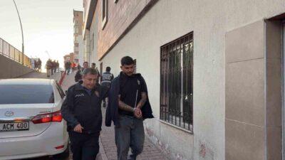 Kayseri’de, Emniyet Müdürlüğü ekipleri tarafından uyuşturucu satıcılarına yönelik gerçekleştirilen operasyonda