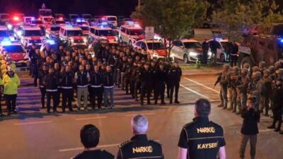 Kayseri’de, 2500 polisin katılımıyla gerçekleştirilen büyük çaplı bir operasyon sonucunda