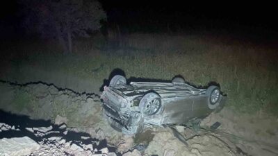 Manisa’nın Gördes ilçesinde meydana gelen trafik kazasında, sürücüsünün kontrolünü yitirdiği