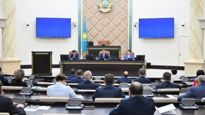 Kazakistan’ın başkenti Astana’da Senato ve Meclis’ten oluşan parlamento, son toplantısını