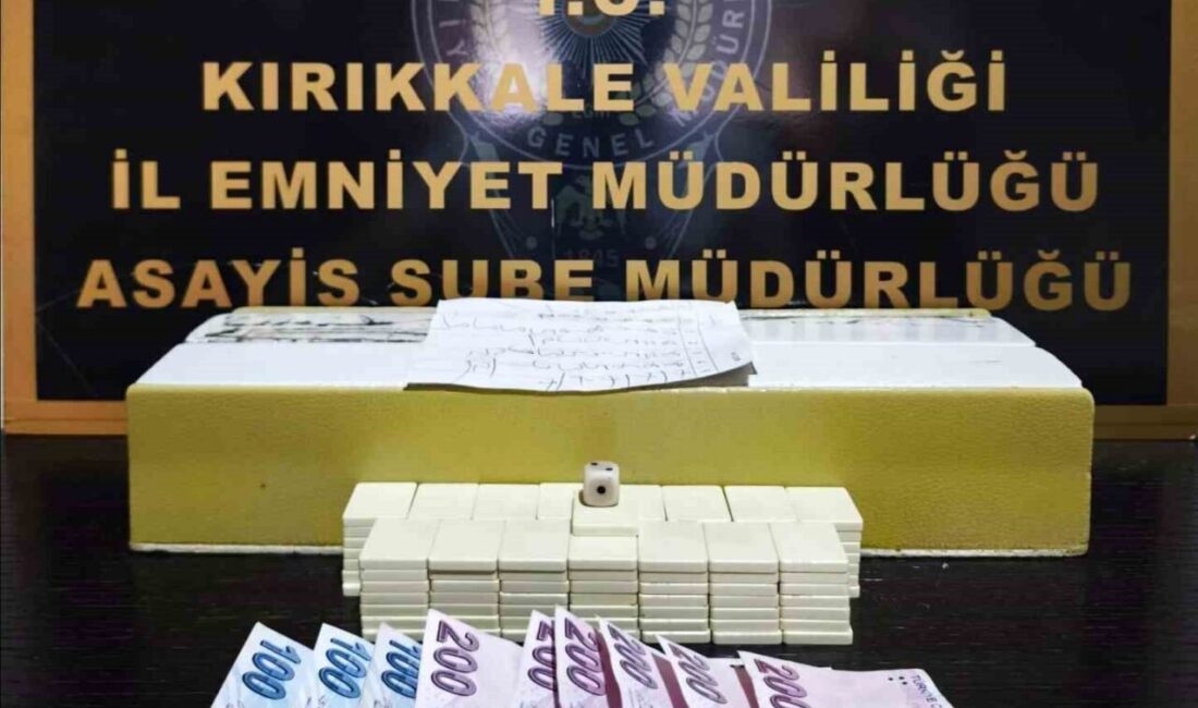 Kırıkkale’de bir kahvehanede gerçekleştirilen polis denetiminde kumar oynadığı belirlenen 4