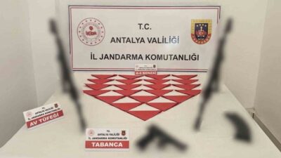 Antalya’nın Kepez ilçesinde gerçekleştirilen bir operasyonda uyuşturucu madde ve ruhsatsız