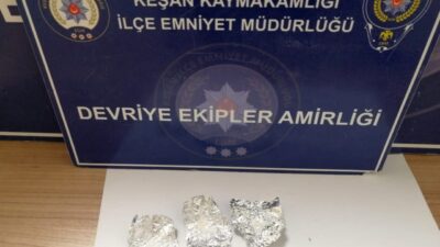 Keşan ilçesindeki İlçe Emniyet Müdürlüğü ekipleri, Yörük Mahallesi Huzur Sokak’ta