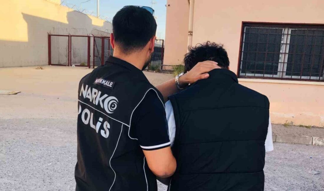Kırıkkale’de gerçekleştirilen operasyonda polis ekipleri tarafından gözaltına alınan 2 zanlı