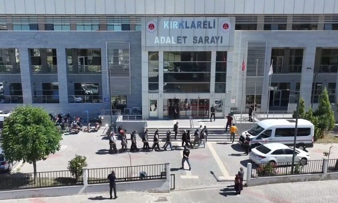 12 ilde eş zamanlı olarak gerçekleştirilen operasyonda, sahte engelli raporları