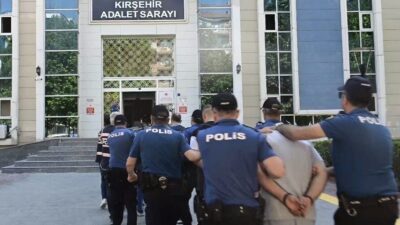 Kırşehir’de, elektronik cihaz parçaları ve bakır kabloların çalınmasından sorumlu oldukları