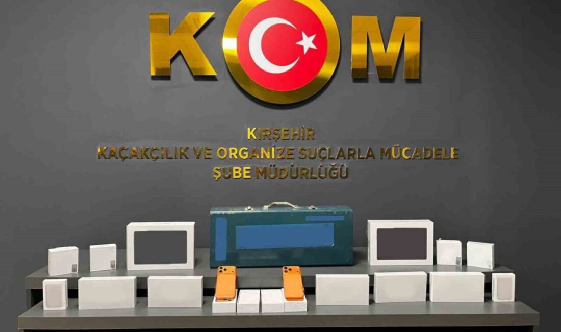 Kırşehir’de polis ekipleri tarafından gerçekleştirilen operasyonda, bir araçta yapılan aramada