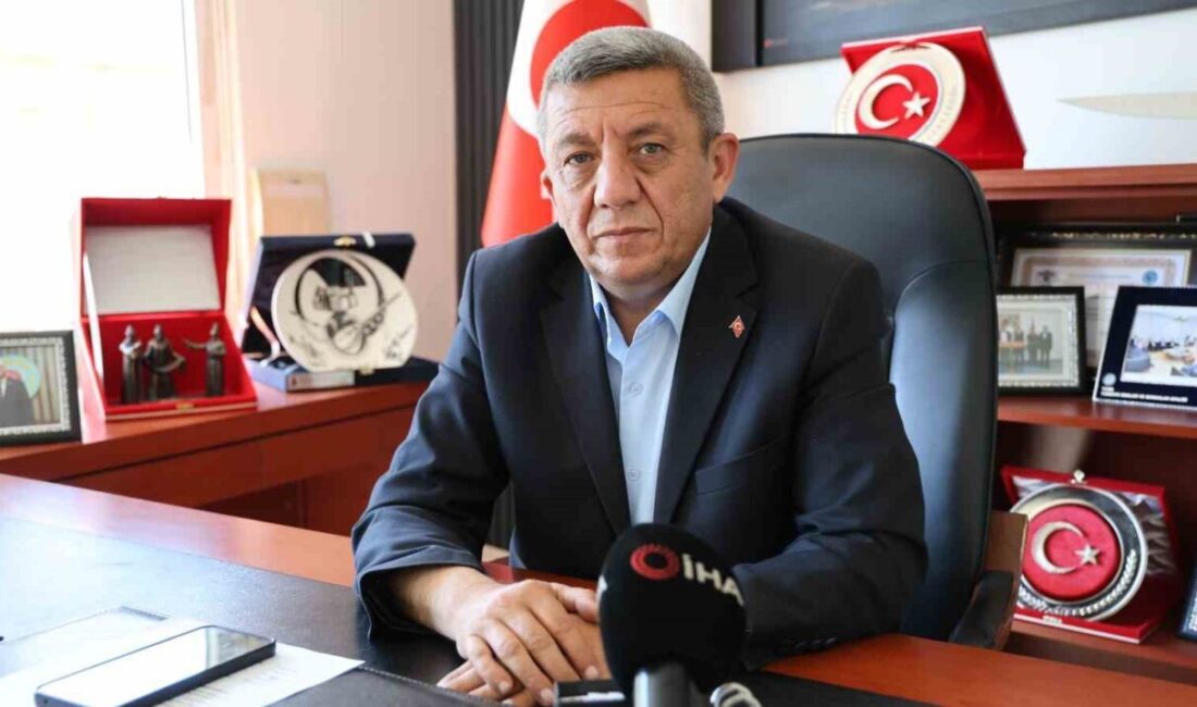 Kırşehir’de hububat hasadı, rakımı düşük bölgelerde başladı. Kırşehir Ziraat Odası