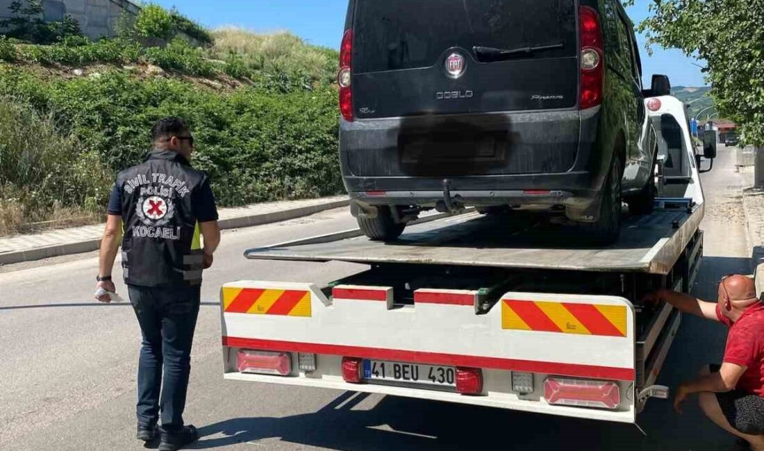 Kocaeli İl Emniyet Müdürlüğü Trafik Denetleme Şube Müdürlüğü ekipleri, denetimler