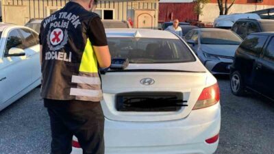 Kocaeli’de yapılan denetimde korsan taşımacılık yaptığı belirlenen bir araç sürücüsüne