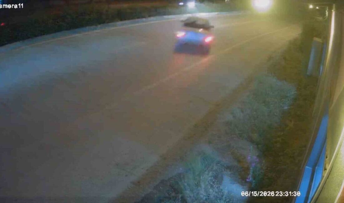 Bursa’nın İnegöl ilçesinde meydana gelen bir trafik kazasında, direksiyon kontrolünü