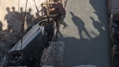 Gaziantep’te, iddia edilenlere göre sürücüsü ve plakası henüz belirlenemeyen bir