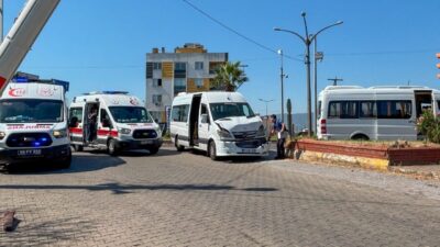Aydın’ın Köşk ilçesinde meydana gelen bir kaza sonucunda, 6 öğrencinin