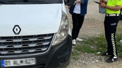 Kozan ilçesinde gerçekleştirilen ‘huzur ve güven’ uygulaması kapsamında aranan 5