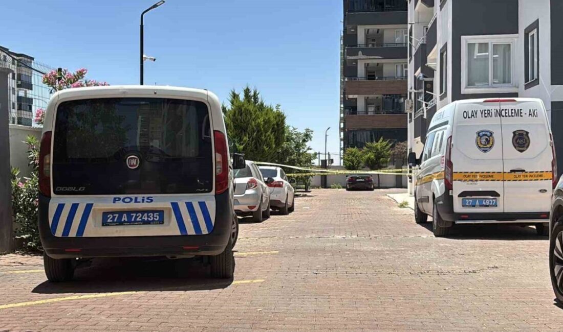 Gaziantep’te meydana gelen trajik bir olayda, 8. kattaki evlerinden bilinmeyen