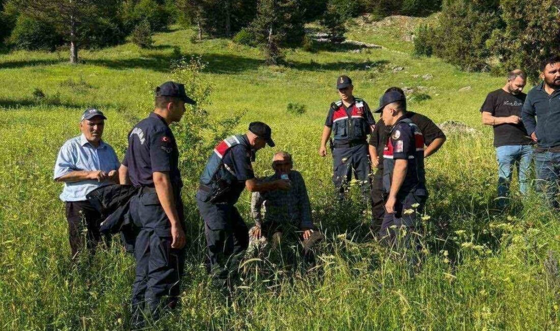 Kütahya’nın Gediz ilçesinde kaybolan yaşlı bir adam, gece boyunca devam