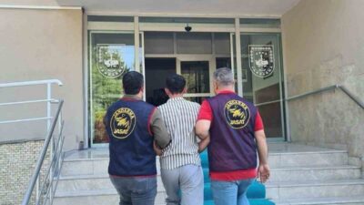 Kütahya İl Jandarma Komutanlığı ekipleri, aranan şahısların yakalanması için yürütülen