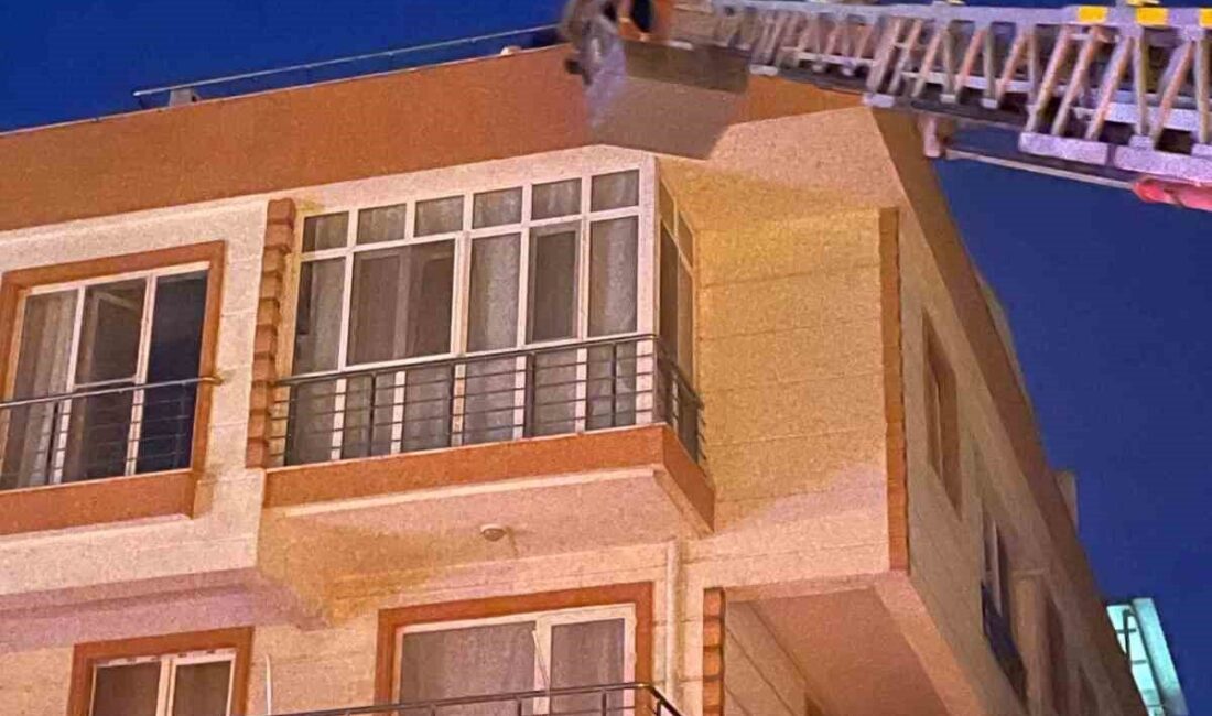 Çanakkale’nin Lapseki ilçesinde Gazi Süleyman Paşa Mahallesi Namık Kemal Caddesi’nde