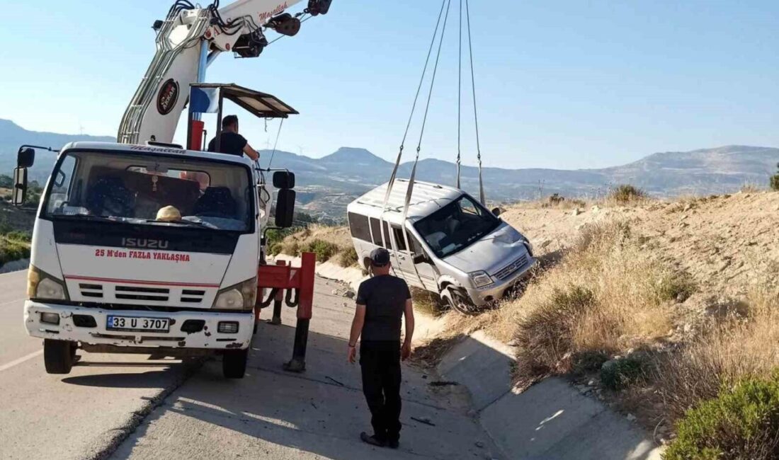 Mersin’in Mut ilçesinde meydana gelen trafik kazasında, araç içerisinde bulunan