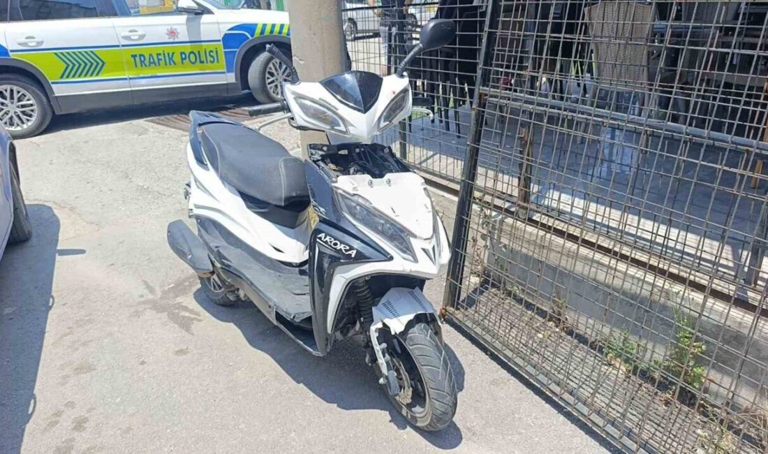 Manavgat ilçesinde meydana gelen trafik kazasında bir motosiklet sürücüsü yaralandı.