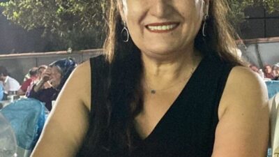 Manisa’nın Salihli ilçesinde bir at çiftliğinde 62 yaşındaki Nihal Gürel