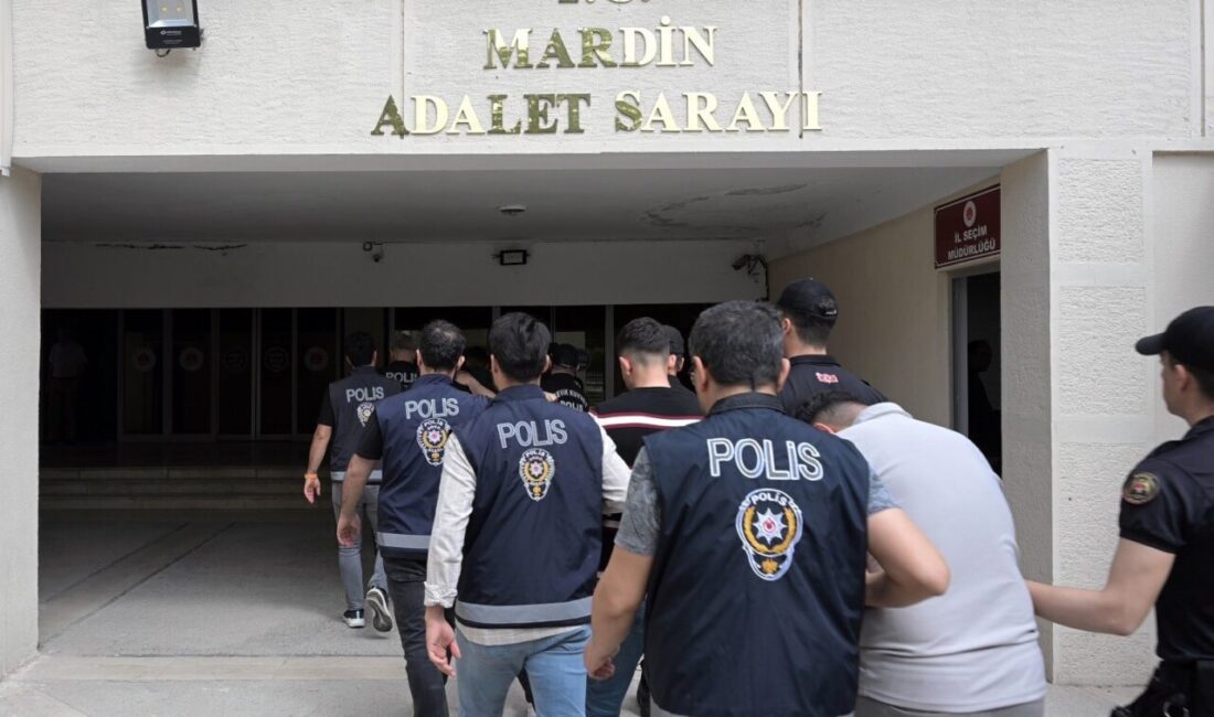 Mardin’de polis ekipleri, vatandaşların iyi niyetlerini suiistimal ederek nitelikli dolandırıcılık